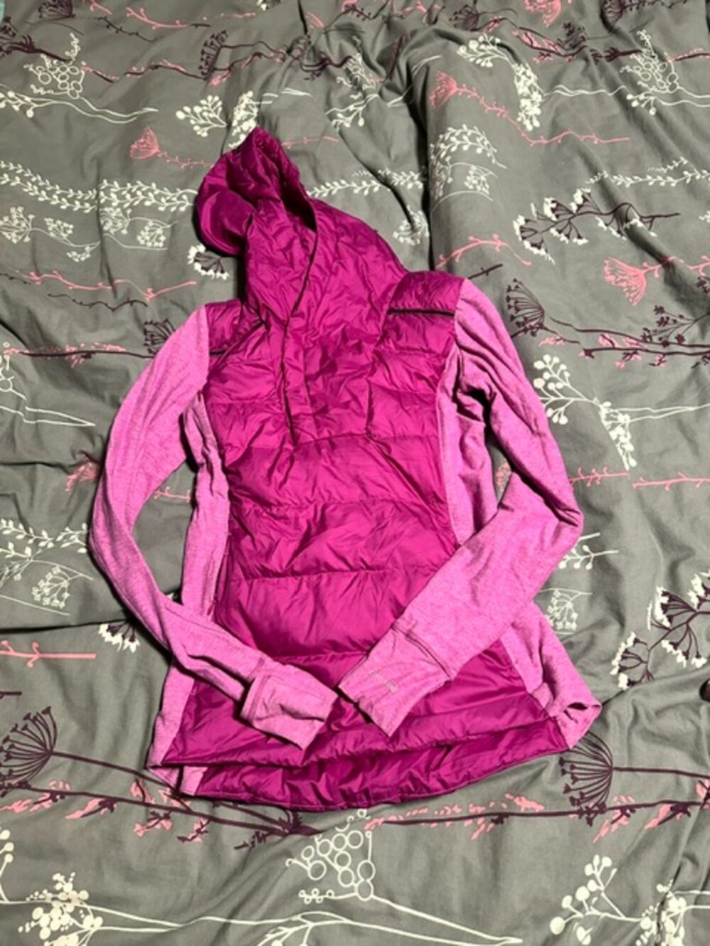 Lululemon down filled pullover size 6